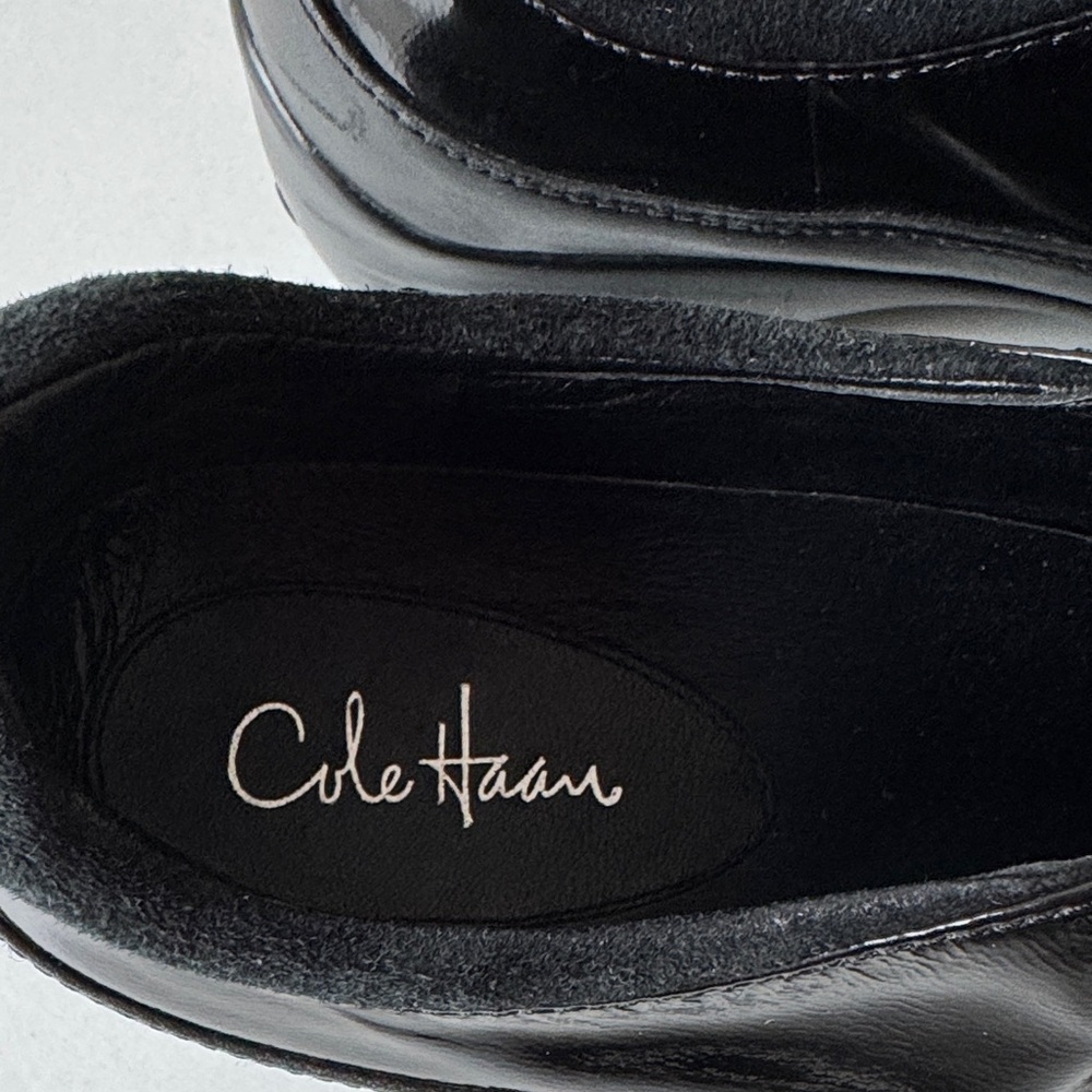 Cole Haan (NikeAir) Sleek Black Women's Waterproof Shoes - Picture 6 of 10